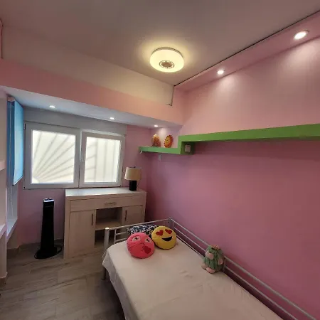 En Un Piso Compartido Gran Via Hospital General * Аликанте